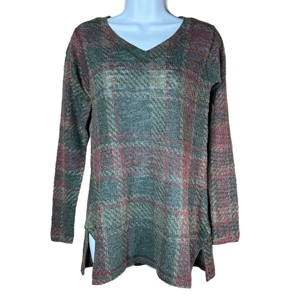 ‎Soft Surroundings V Neck Plaid Long Sleeve Top